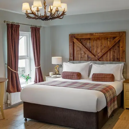 The Crown 4* Pooley Bridge