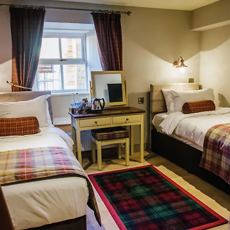 The Crown 4* Pooley Bridge