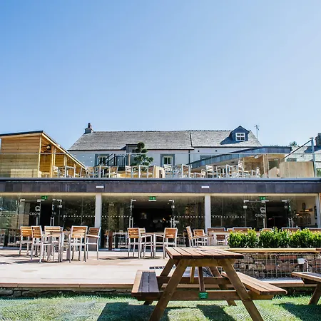 The Crown Hotell Pooley Bridge