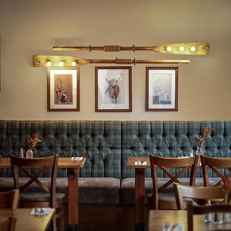 The Crown Hotel Pooley Bridge