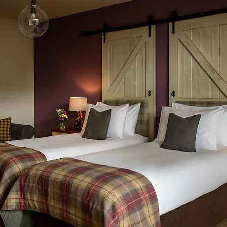 The Crown Pooley Bridge