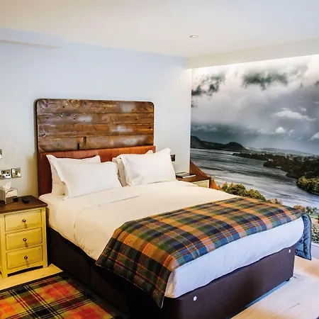 The Crown Hotel 4*