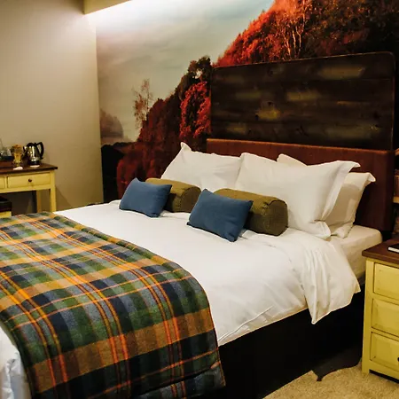 The Crown Hotel 4*