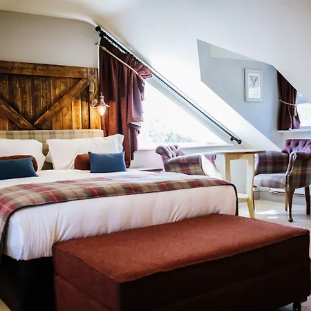 The Crown Hotel 4*