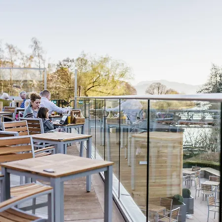 The Crown Pooley Bridge