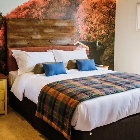 Hotel The Crown Pooley Bridge