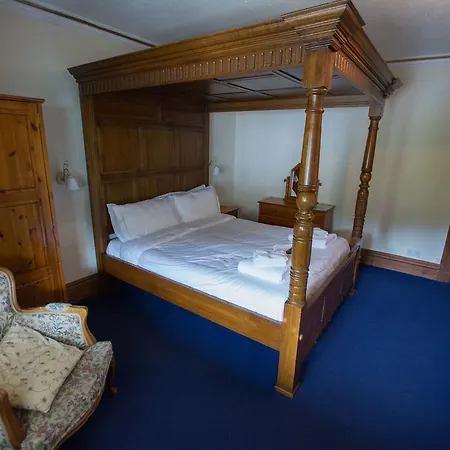 The Crown Hotel