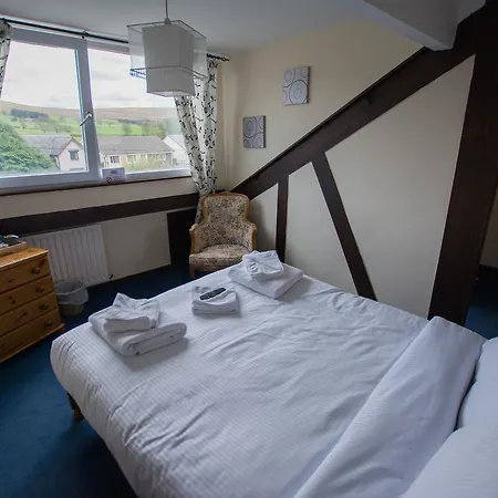 The Crown Hotel 4*