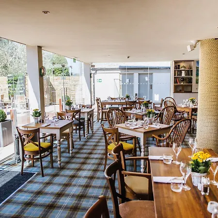 The Crown Hotel Pooley Bridge